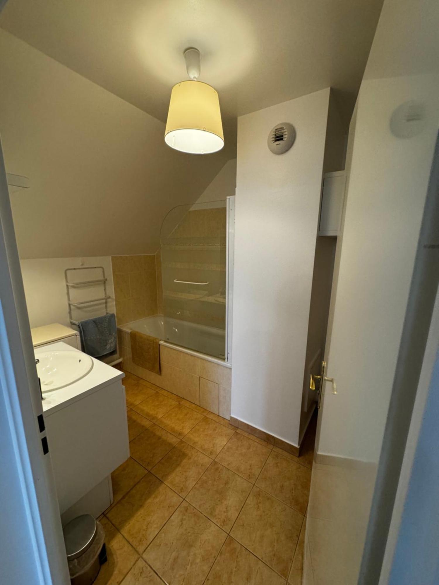 Le Studio Du 72 Leilighet Bussy-Saint-Georges Eksteriør bilde